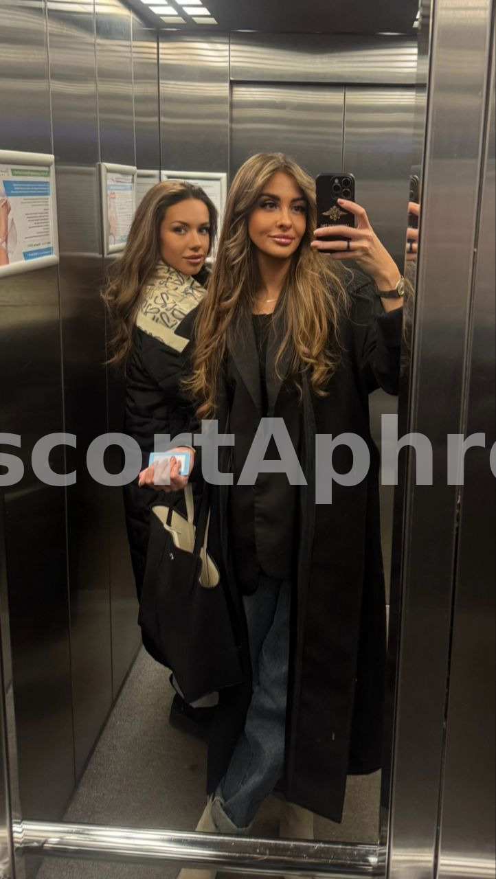 HOT DUO ALINA & LEYLA